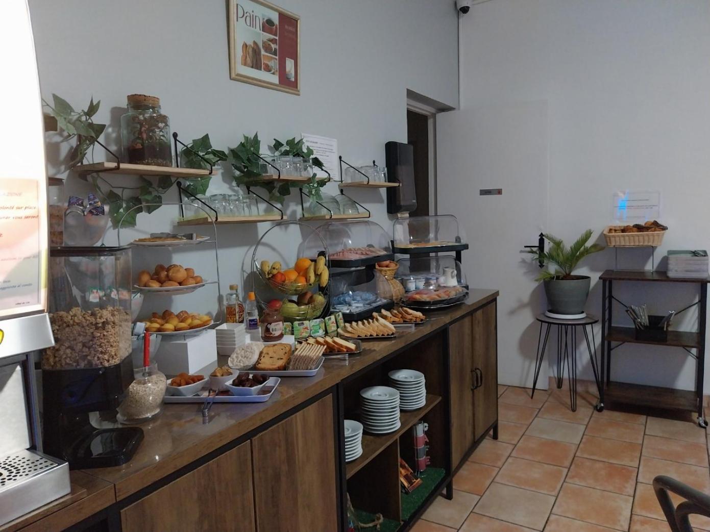 杜拉克酒店 沙托阿尔努圣奥邦 外观 照片